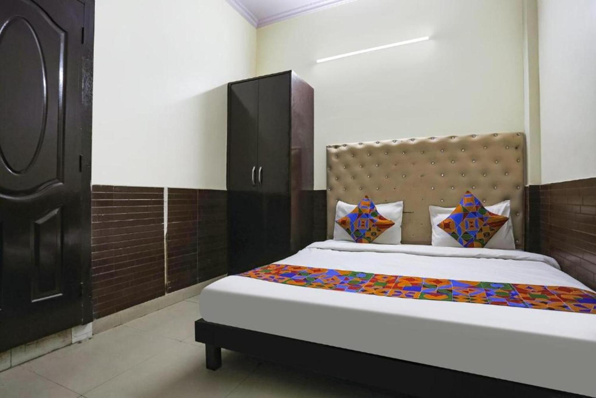 Lazeez - Near Market Bed & Breakfast